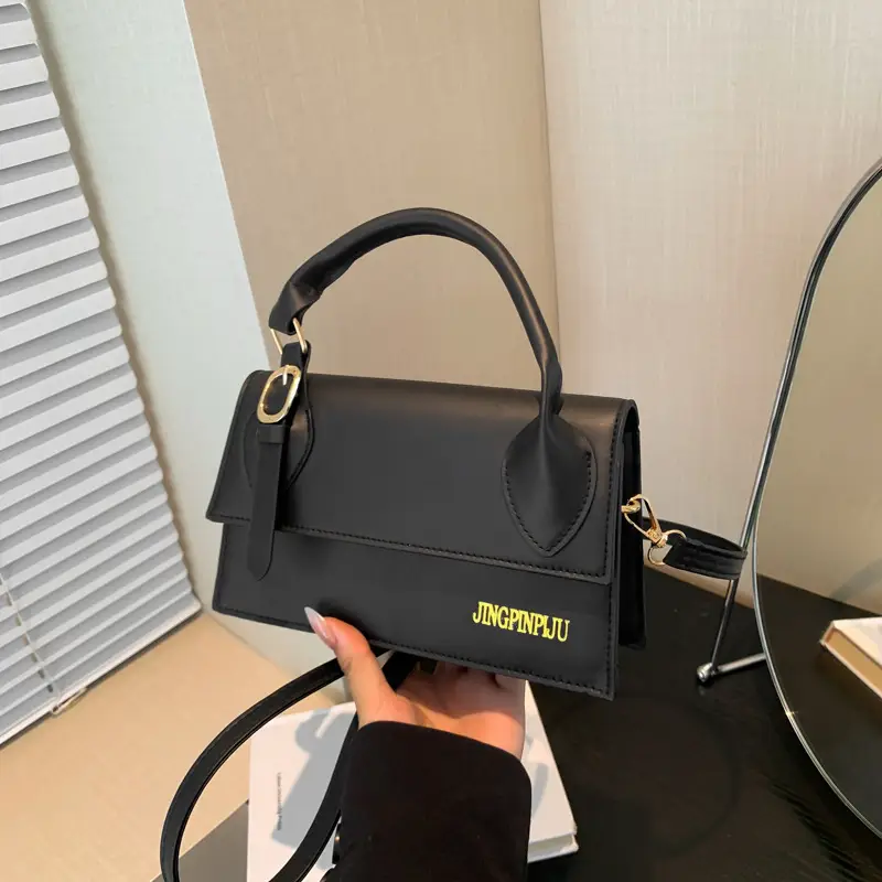 Golden Korean Style Shoulder Crossbody Bag for Women - Image 6