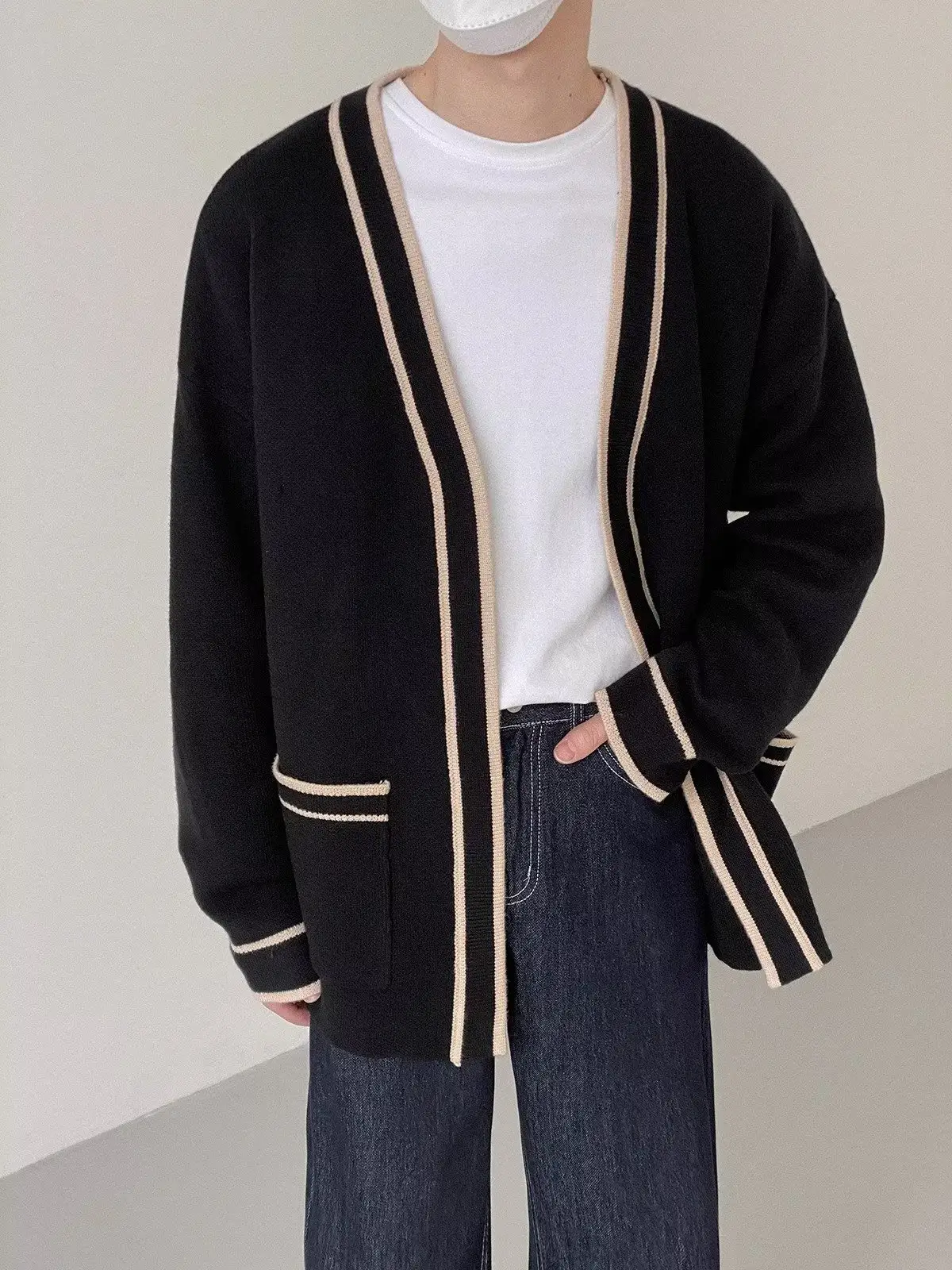 Men's Black V-Neck Knitted Cardigan Sweater — feature 9