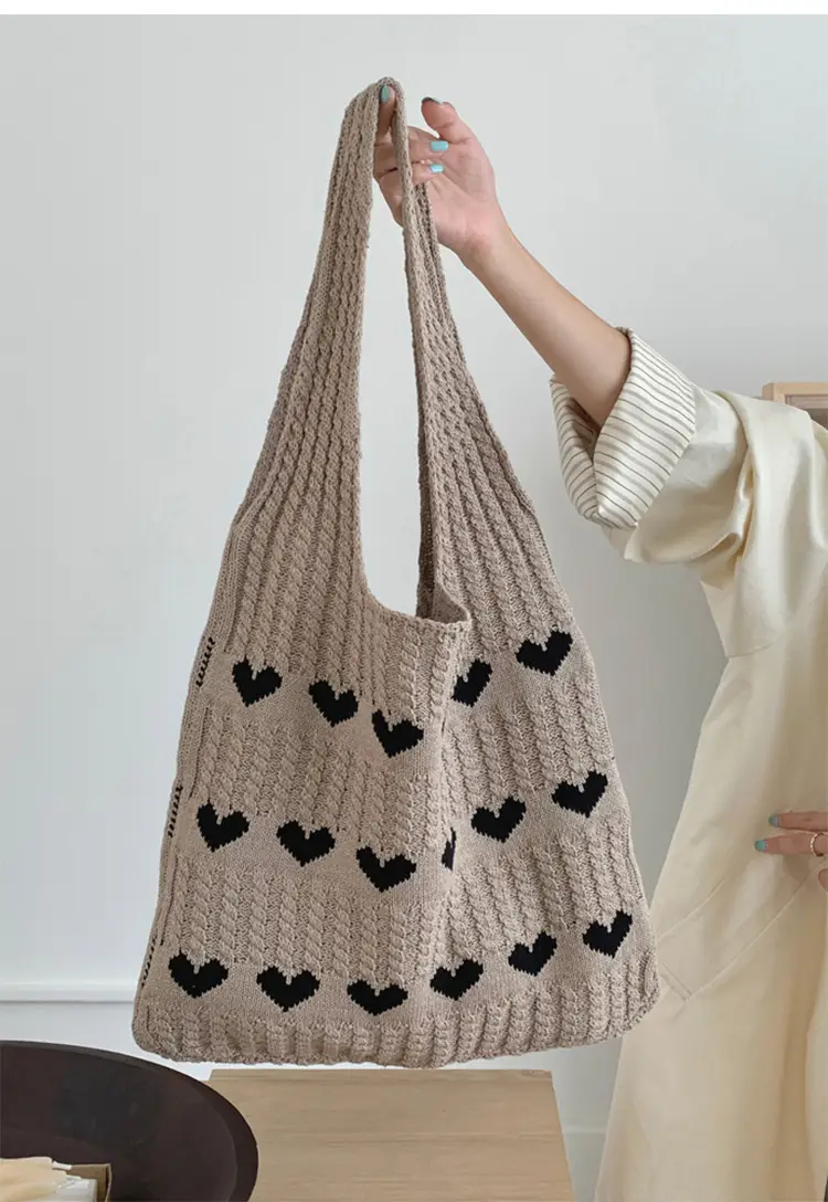 Knitted Heart Pattern Wool Tote Bag Beige — feature 10