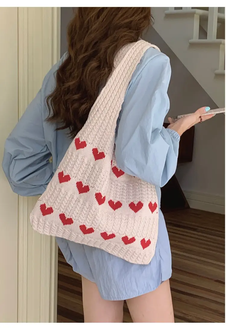 Knitted Heart Pattern Wool Tote Bag Beige — feature 12