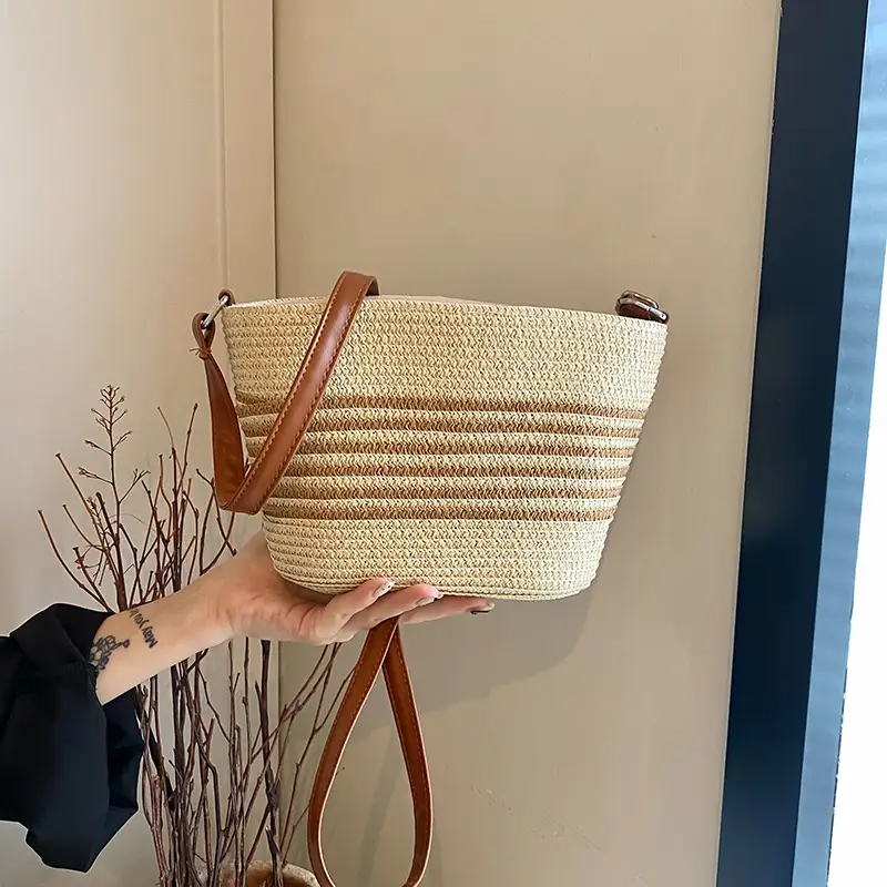 New Woven Straw Crossbody Bag for Women Summer Beach Vacation - Image 4