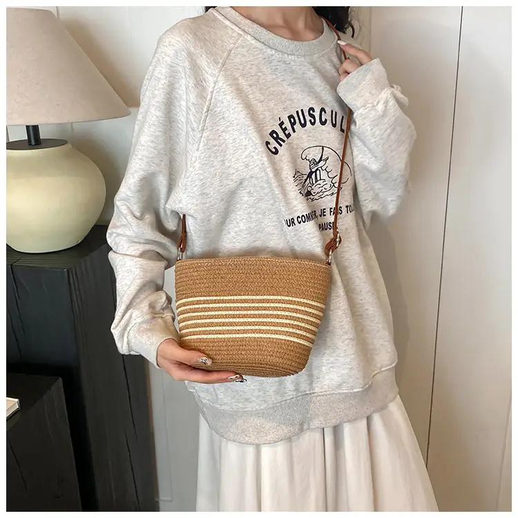 New Woven Straw Crossbody Bag for Women Summer Beach Vacation — feature 17