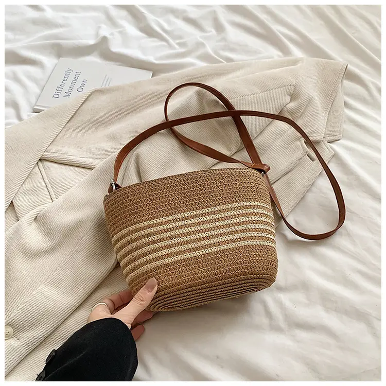 New Woven Straw Crossbody Bag for Women Summer Beach Vacation — feature 25