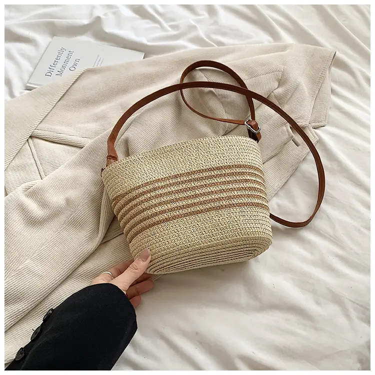 New Woven Straw Crossbody Bag for Women Summer Beach Vacation — feature 26