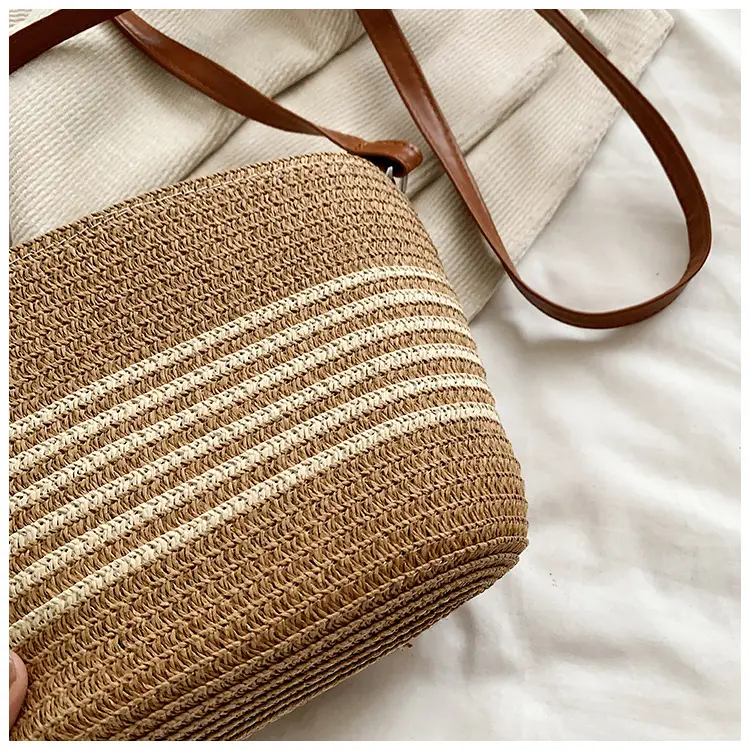 New Woven Straw Crossbody Bag for Women Summer Beach Vacation — feature 9