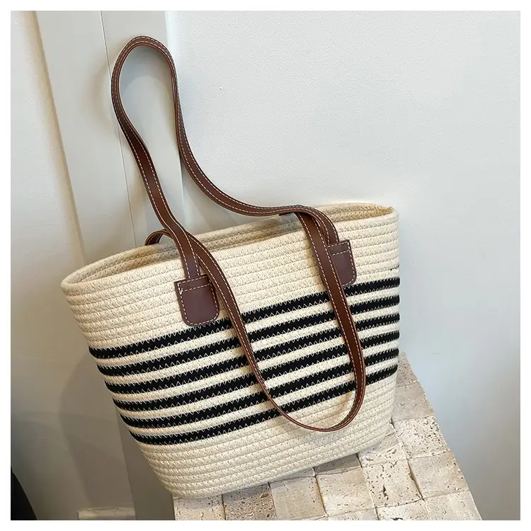 Straw Woven Beach Bag Large Capacity 2024 — feature 25