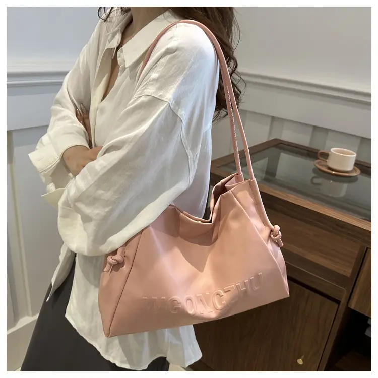 Black Large Capacity Women's Tote Bag Shoulder Bag — feature 17