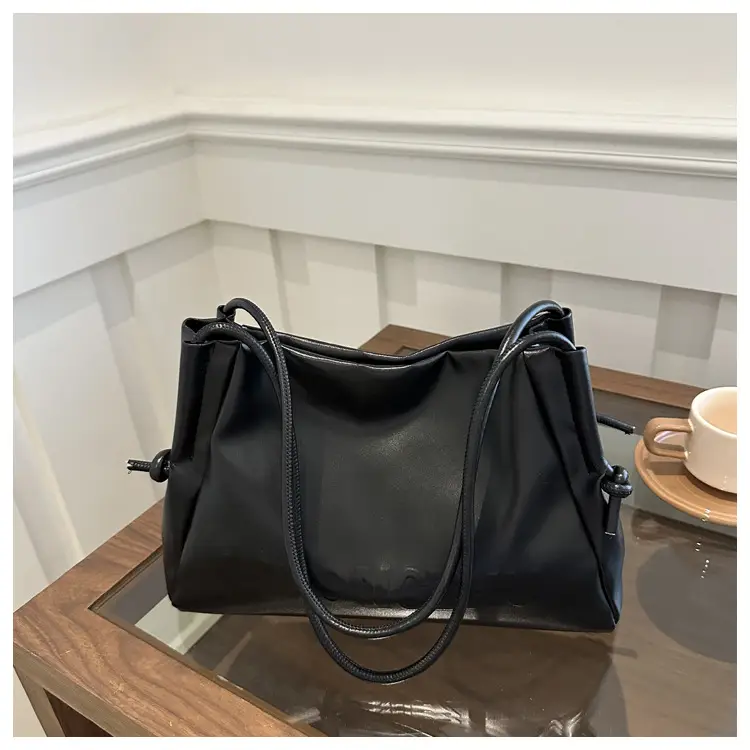 Black Large Capacity Women's Tote Bag Shoulder Bag - Image 3