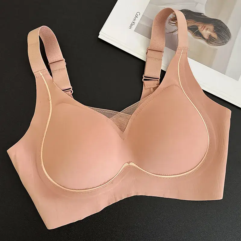 Traceless Strapless Bra Women Adjustable Non-Rimped Comfortable - Image 4