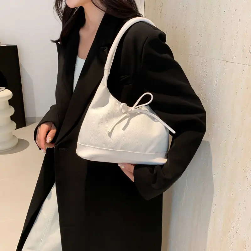 Korean Style White Black Bow Shoulder Bag - Image 4
