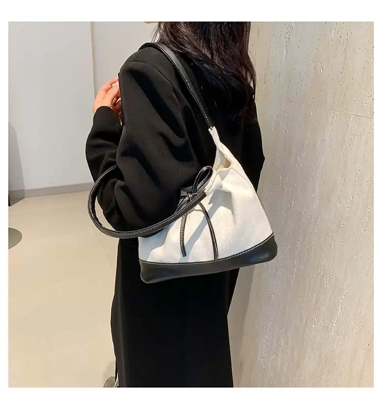 Korean Style White Black Bow Shoulder Bag — feature 19