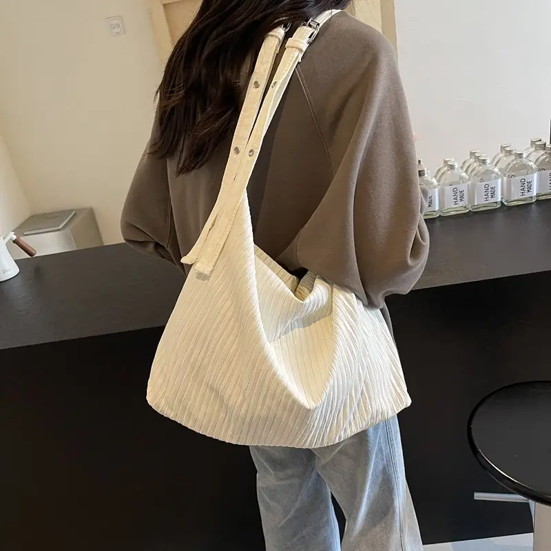 Korean Style Texture Canvas Bag Women New Size All-match Commuter Crossbody Bag - Image 6