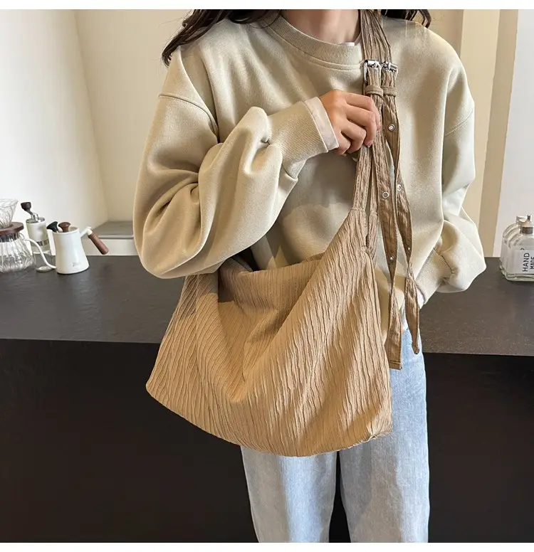 Korean Style Texture Canvas Bag Women New Size All-match Commuter Crossbody Bag — feature 26