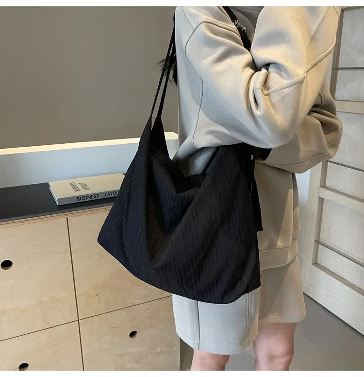 Korean Style Texture Canvas Bag Women New Size All-match Commuter Crossbody Bag — feature 36