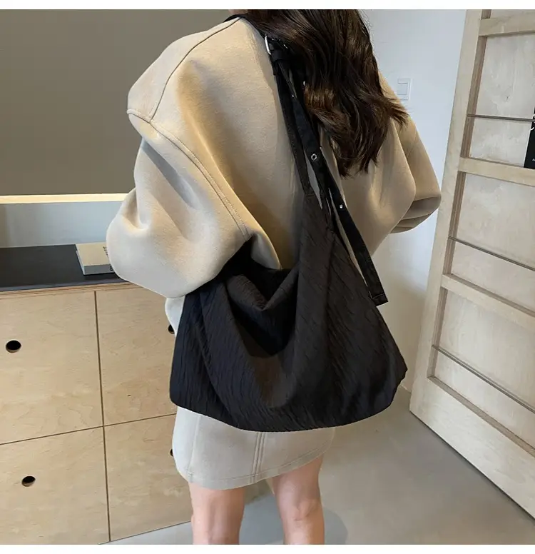 Korean Style Texture Canvas Bag Women New Size All-match Commuter Crossbody Bag — feature 37