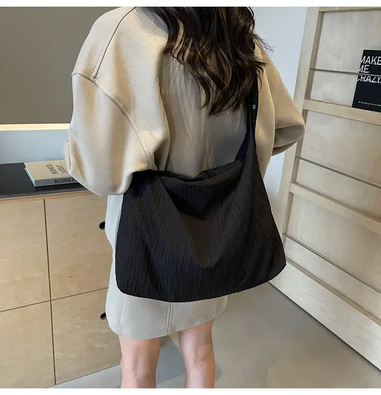 Korean Style Texture Canvas Bag Women New Size All-match Commuter Crossbody Bag — feature 38