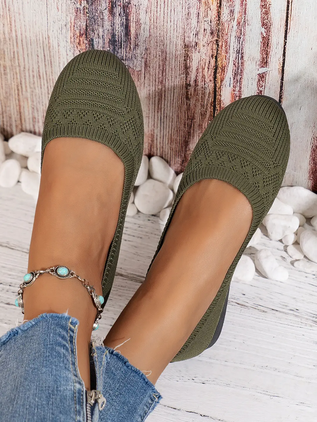 Large Size 2025 Autumn New European and American Style Flat Round-Toe Slip-On Shallow Mouth Mom Shoes Knitted Fashionable Versatile Comfortable Shoes — feature 9
