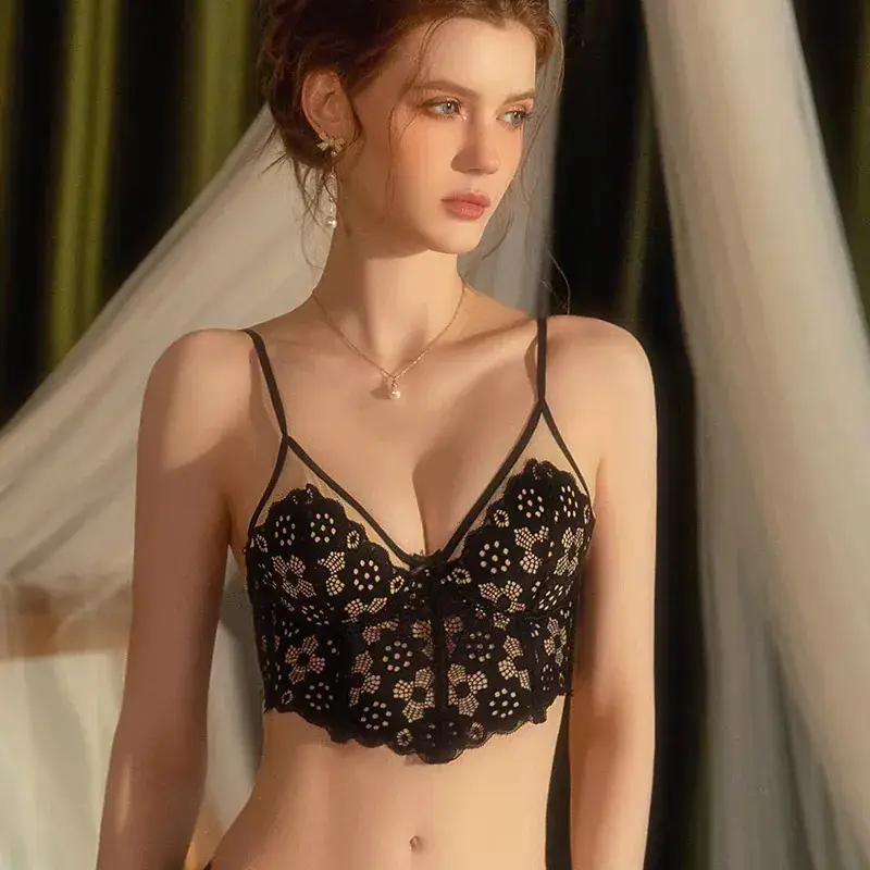 French Lace Big Chest Small Vest Bra Set - Image 2
