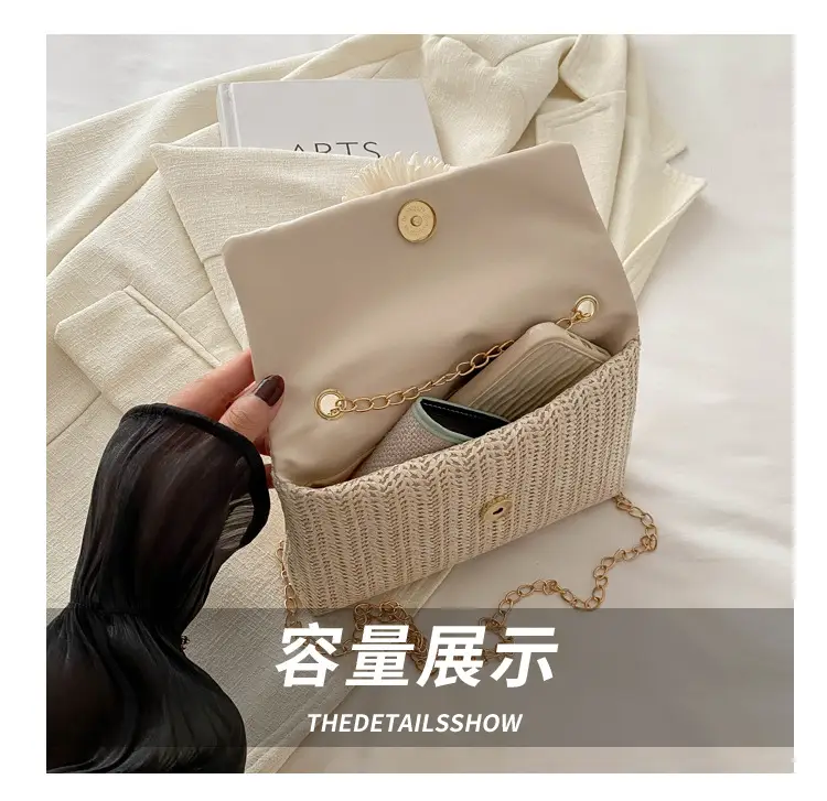 Women's Straw Crossbody Bag with Flower Decor — feature 7