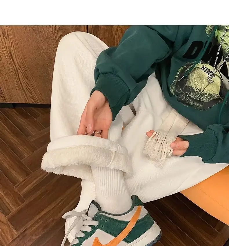Men's Extra Thick Velvet Lumbering Pants Green White — feature 8