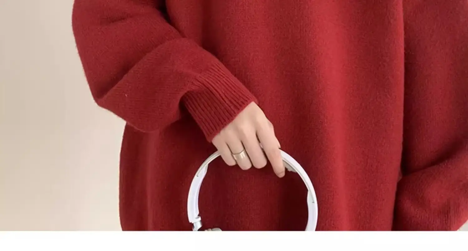 Men Red Loose Fit Crewneck Sweater with Headphones — feature 39