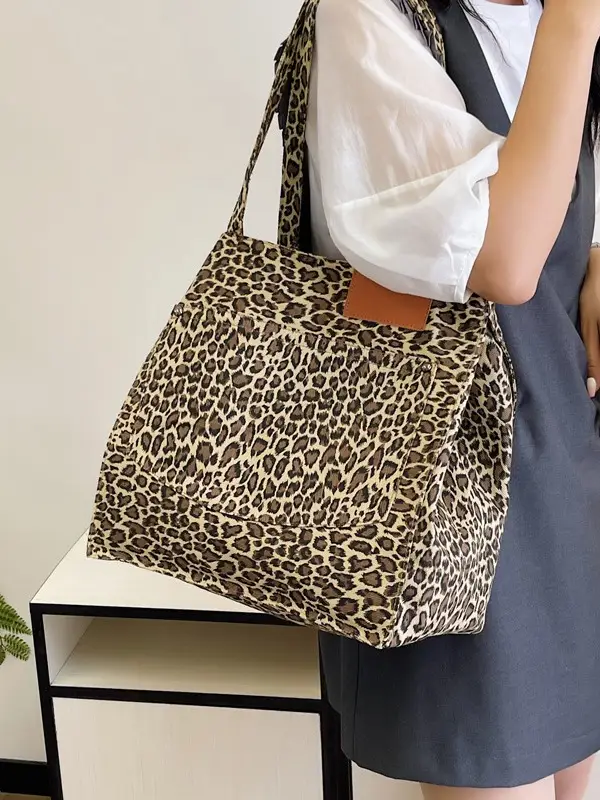 Leopard Print Women's Large Tote Bag 2024 - Image 6