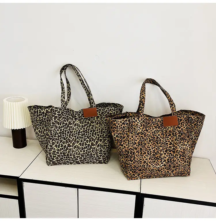 Leopard Print Women's Large Tote Bag 2024 — feature 16
