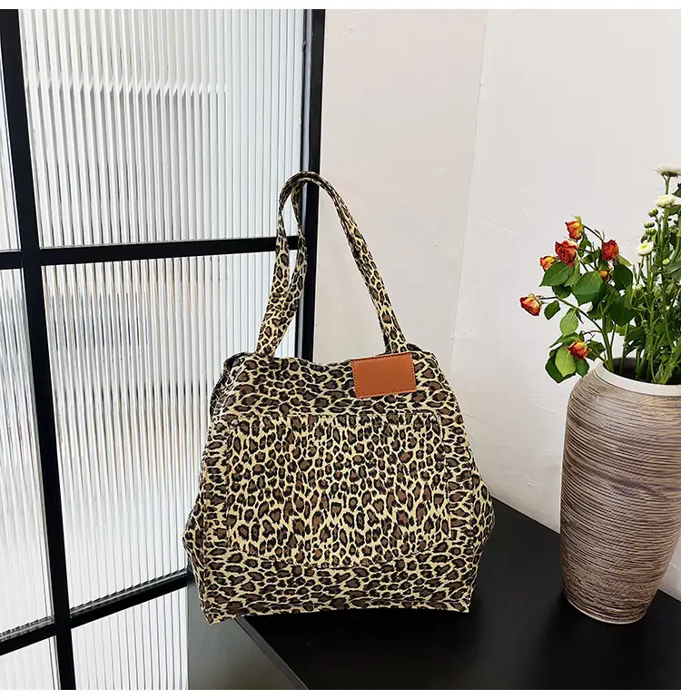 Leopard Print Women's Large Tote Bag 2024 — feature 26