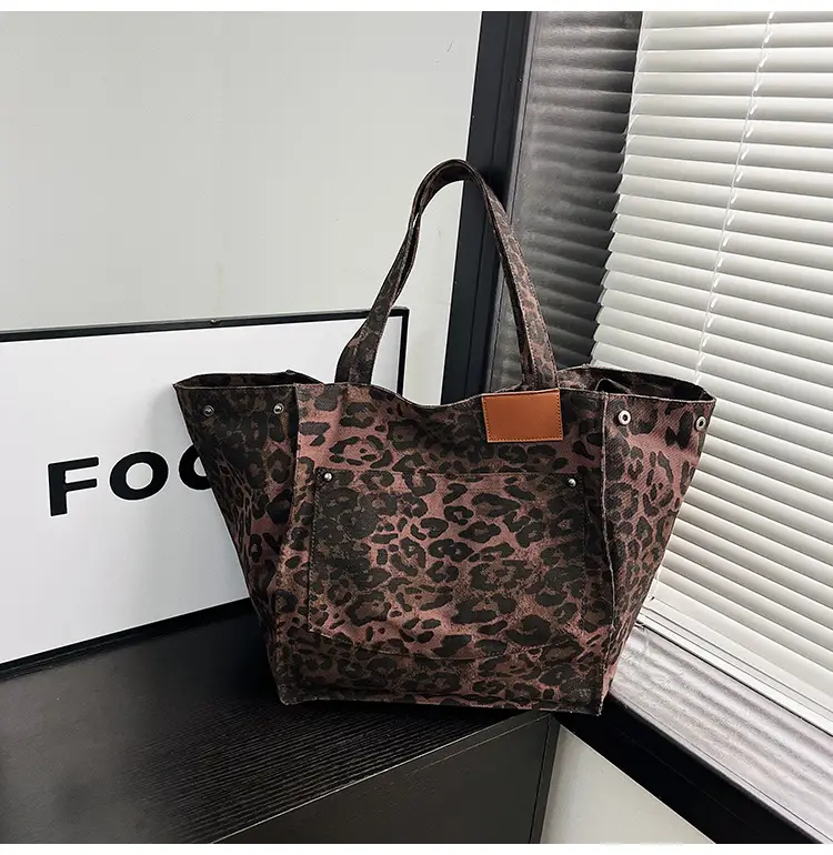 Leopard Print Women's Large Tote Bag 2024 — feature 28