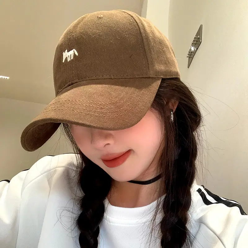 Women's Beige Fox Logo Baseball Cap Spring Autumn Sun Protection — feature 6