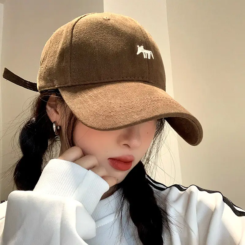 Women's Beige Fox Logo Baseball Cap Spring Autumn Sun Protection — feature 7