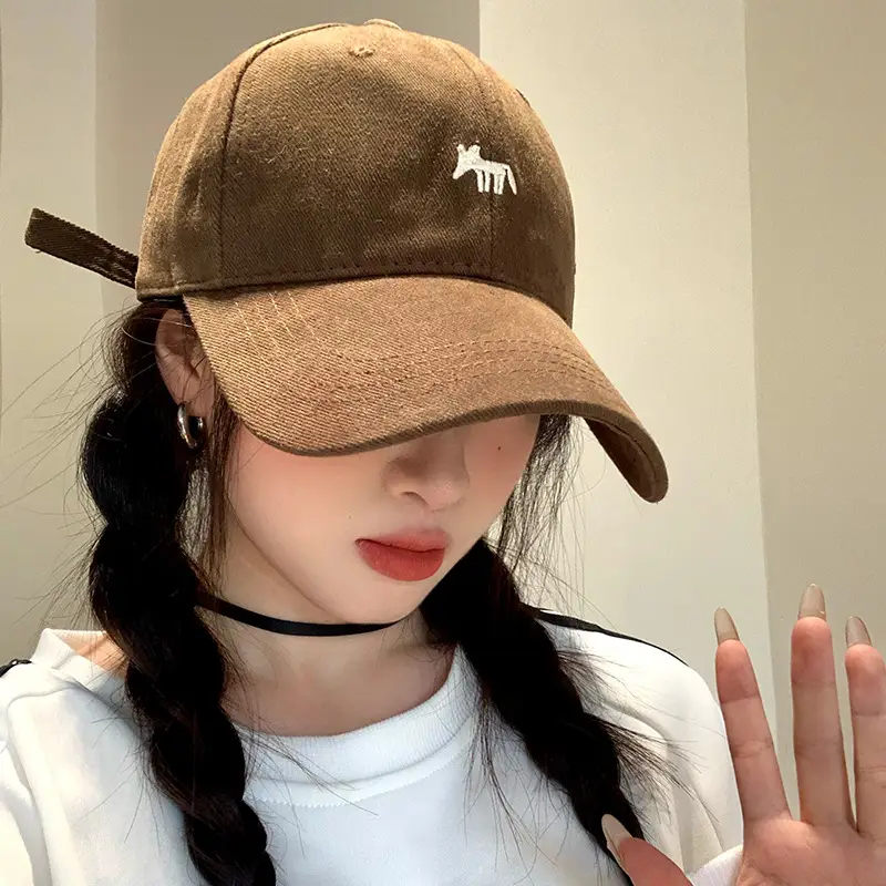 Women's Beige Fox Logo Baseball Cap Spring Autumn Sun Protection — feature 8