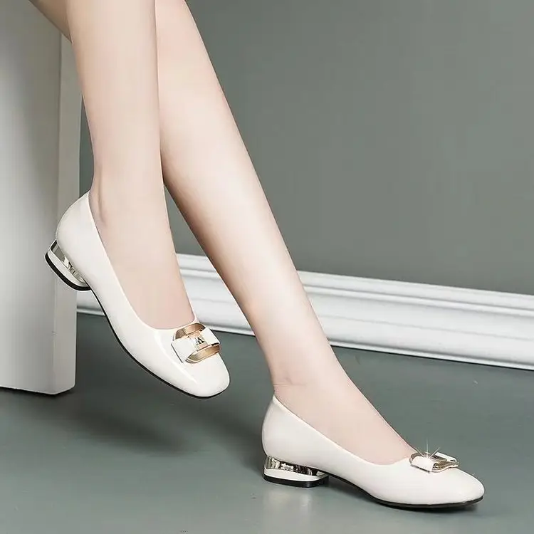Soft bottom shallow mouth square toe shoes 2024 spring and autumn new all-match comfortable non-slip fashion work small leather shoes — feature 7