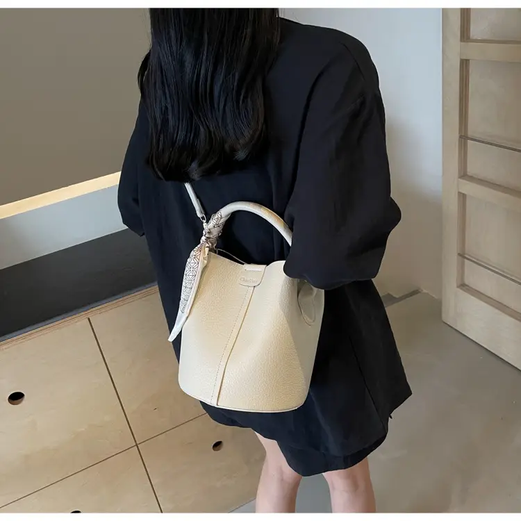 Vintage French Style Brown Shoulder Crossbody Bag — feature 22