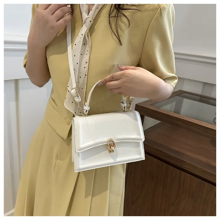 Vintage Women's Square Bag Beige Shoulder Crossbody — feature 12