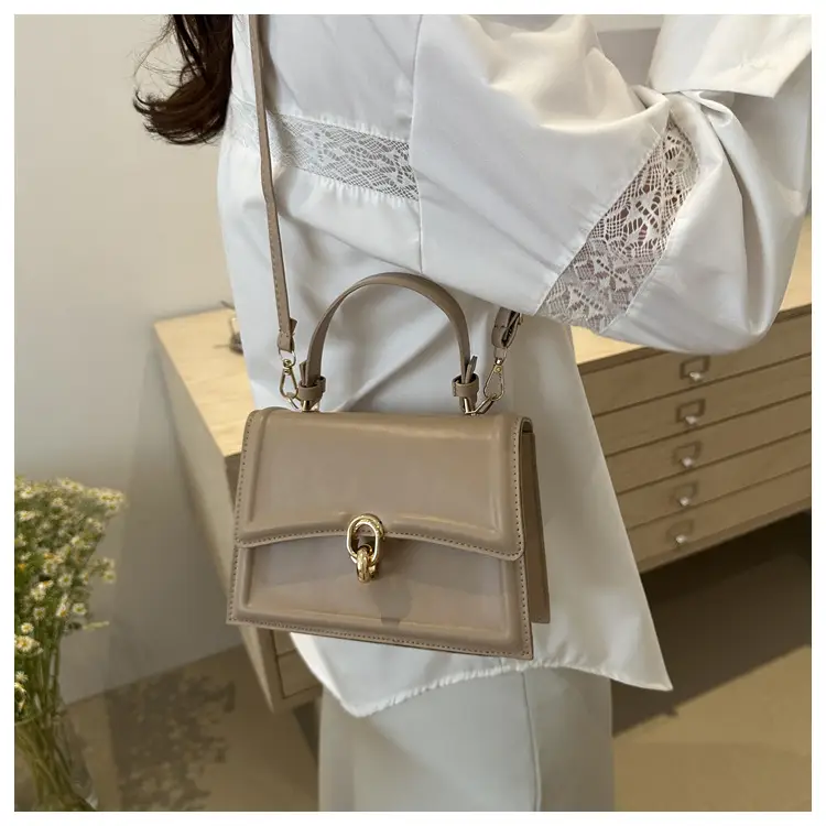 Vintage Women's Square Bag Beige Shoulder Crossbody — feature 18