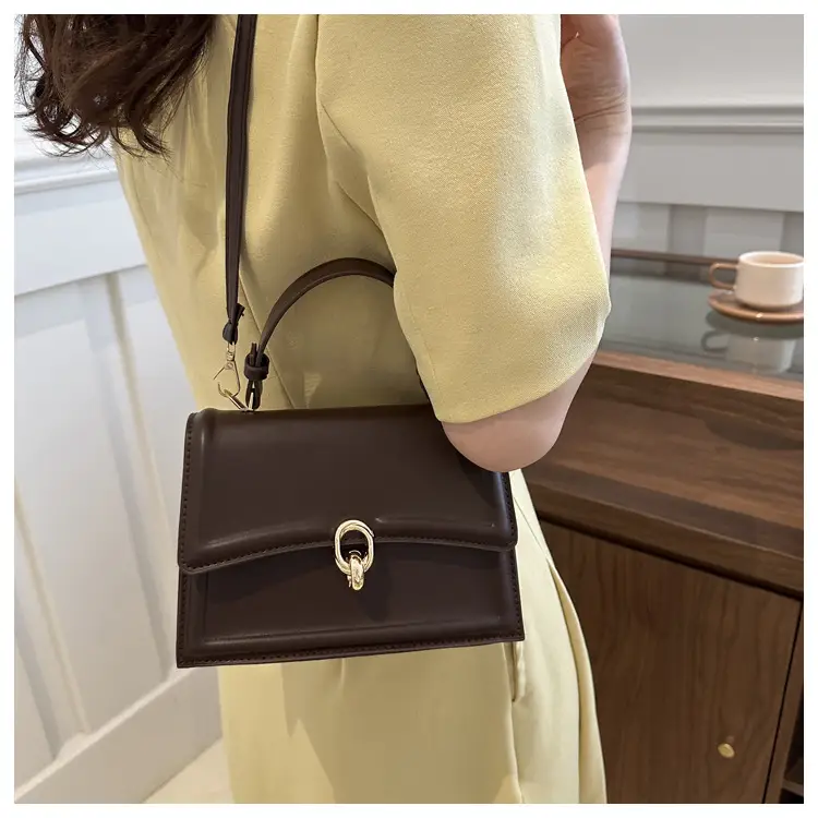 Vintage Women's Square Bag Beige Shoulder Crossbody — feature 8