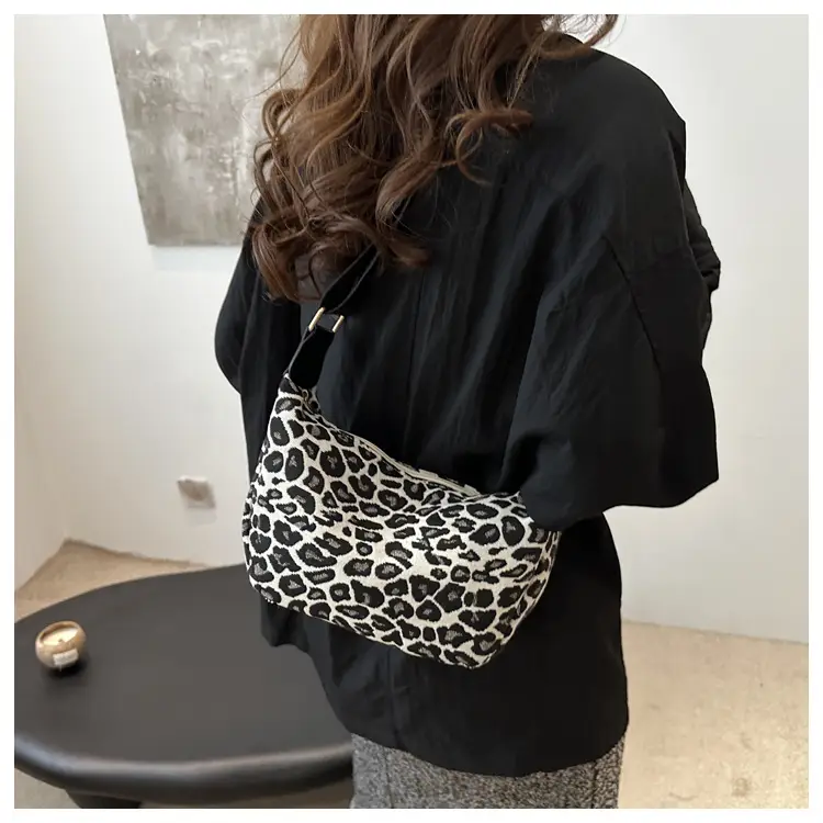 Women Fleece Leopard Print Crossbody Bag Brown - Image 10