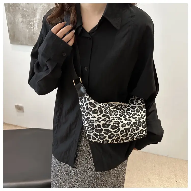 Women Fleece Leopard Print Crossbody Bag Brown — feature 11