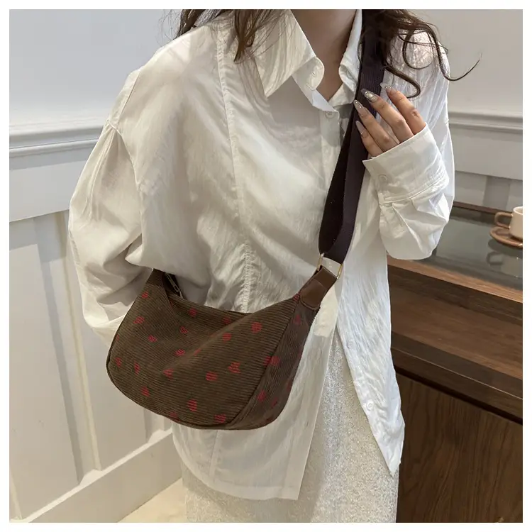 Women Fleece Leopard Print Crossbody Bag Brown — feature 15