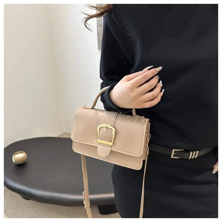 White Square Shoulder Bag for Women 2024 — feature 14