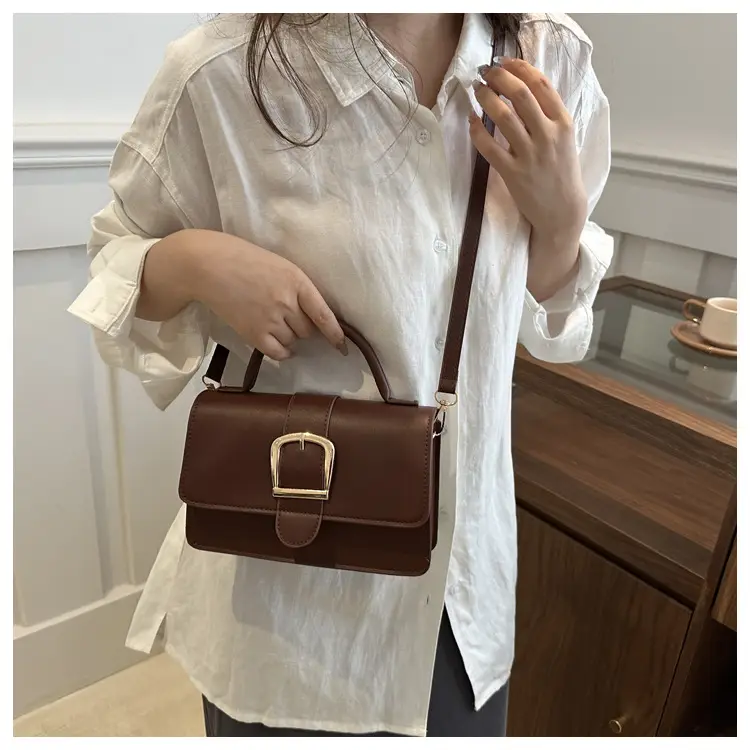 White Square Shoulder Bag for Women 2024 — feature 21