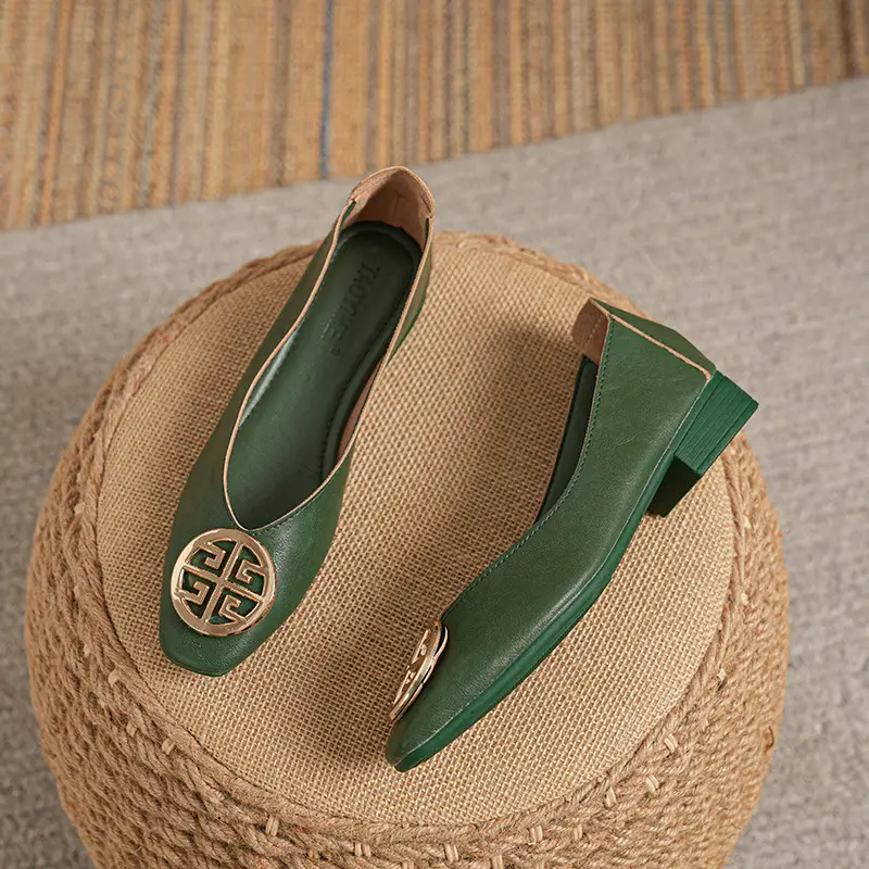 Soft Leather 2024 New Style Soft Leather Retro Buckle Shallow Shoes Low-Heeled Shoes Women's Artistic Square-Toe Mary Jane Shoes - Image 5
