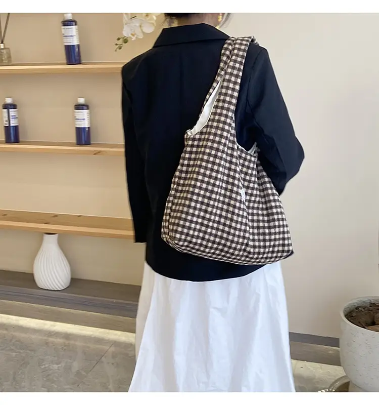 Red Checkered Woolen Shoulder Bag for Women — feature 11