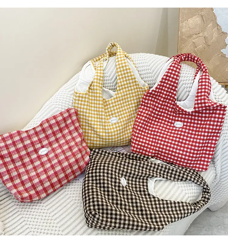 Red Checkered Woolen Shoulder Bag for Women — feature 2