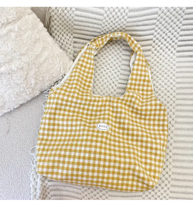 Red Checkered Woolen Shoulder Bag for Women — feature 6