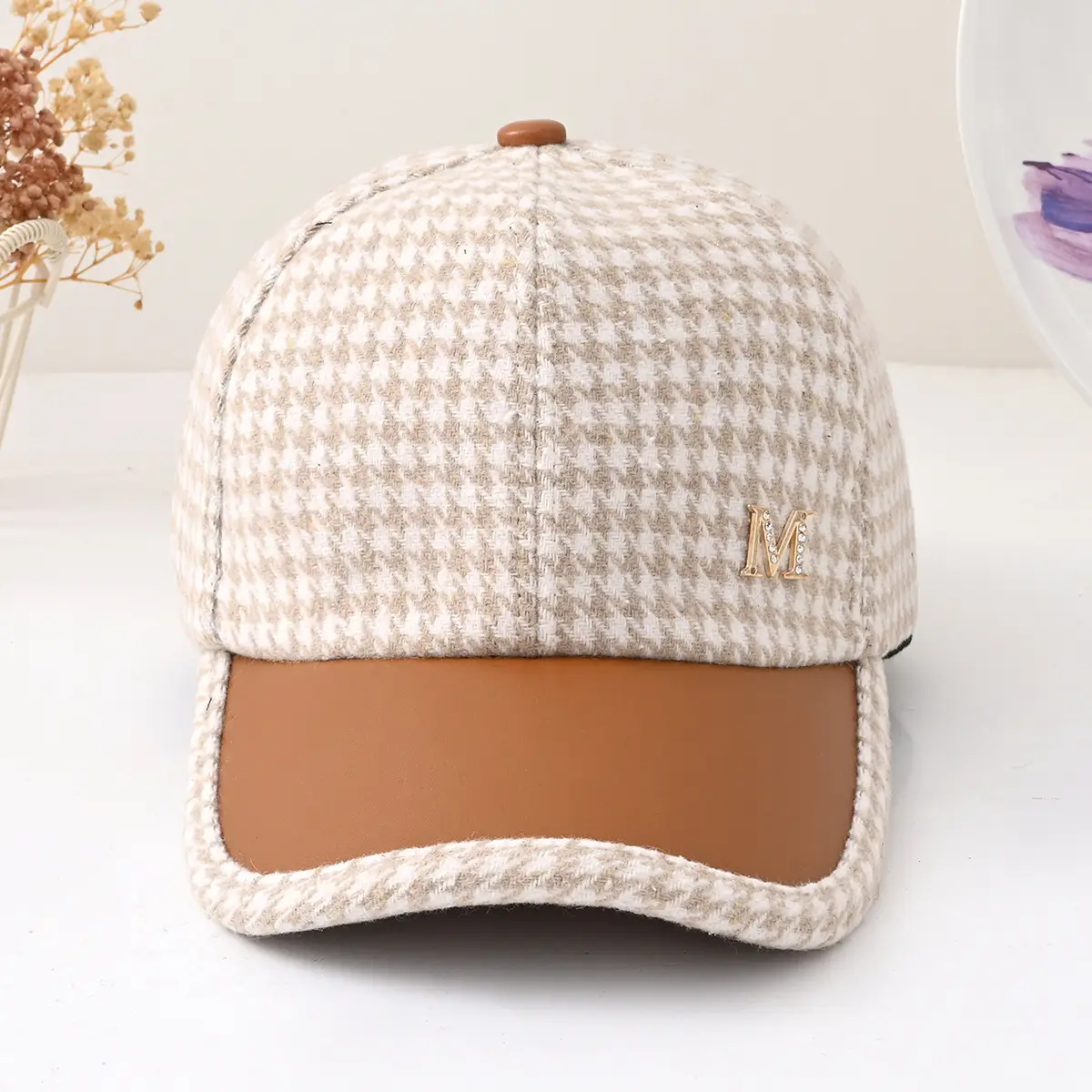Men's Houndstooth Cap Beige Brown Leather Bump 224cm - Image 5