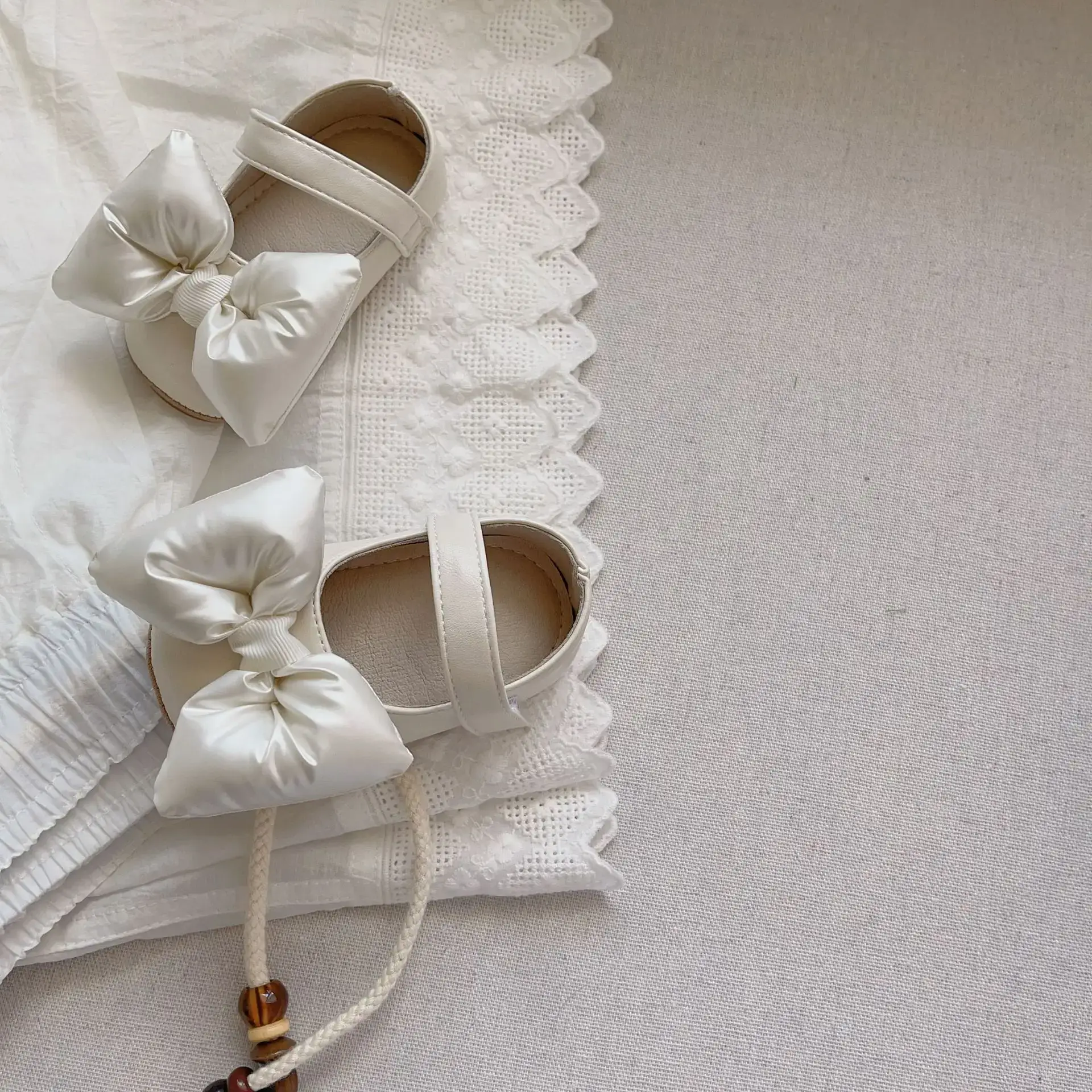 Korean Style Bow Baby Shoes White Non-Slip — feature 4