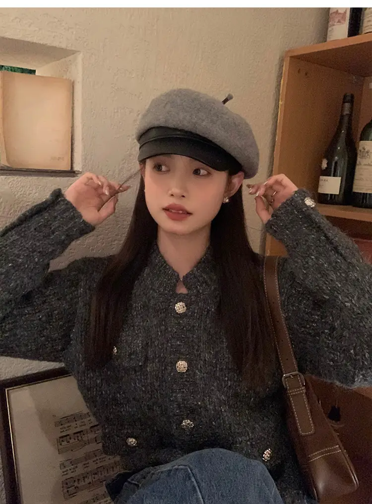 Women Wool Duck Cap Autumn Winter Brim Hat — feature 4