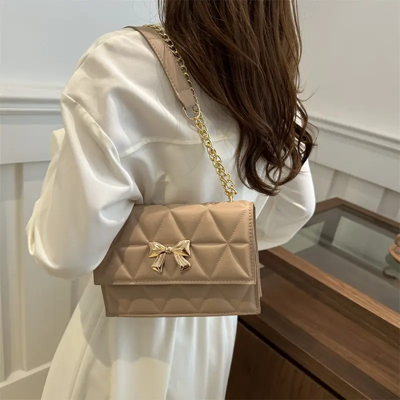 Pink Quilted Chain Shoulder Bag for Women - Image 8